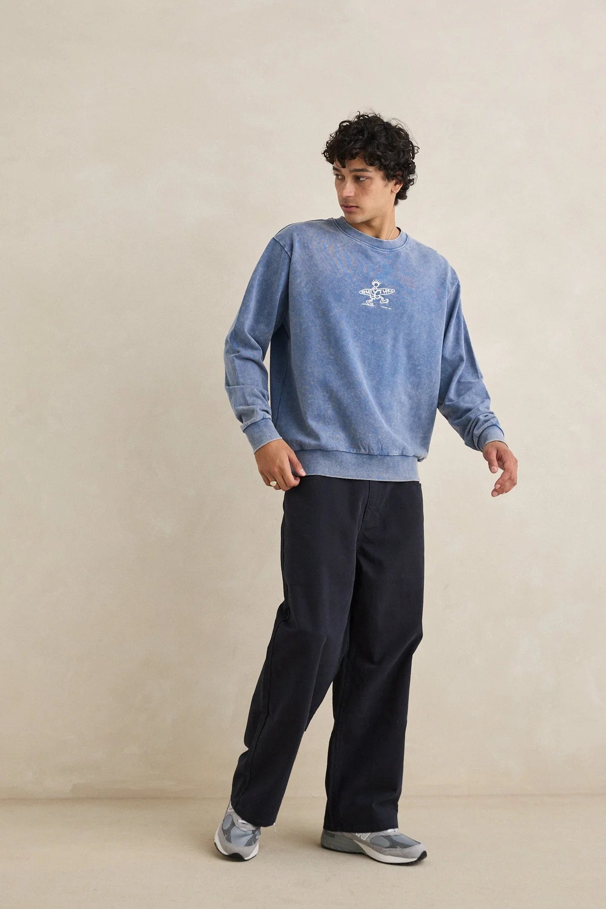 Rhythm Men's Drifter Salt Wash Crew Fleece - Indigo