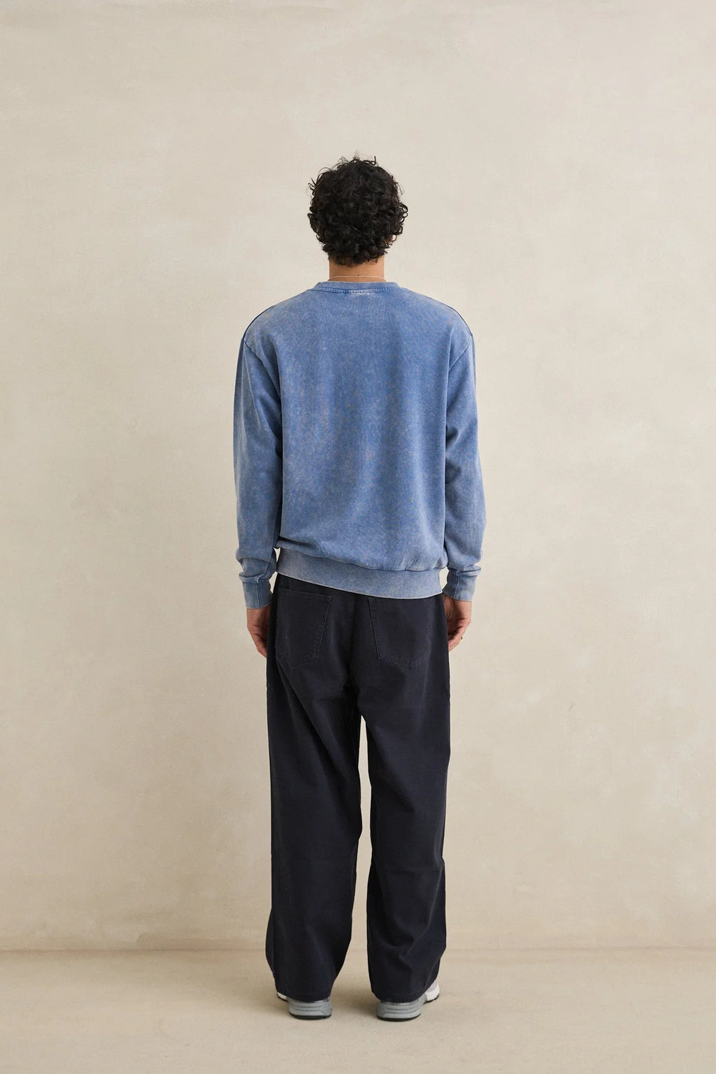 Rhythm Men's Drifter Salt Wash Crew Fleece - Indigo