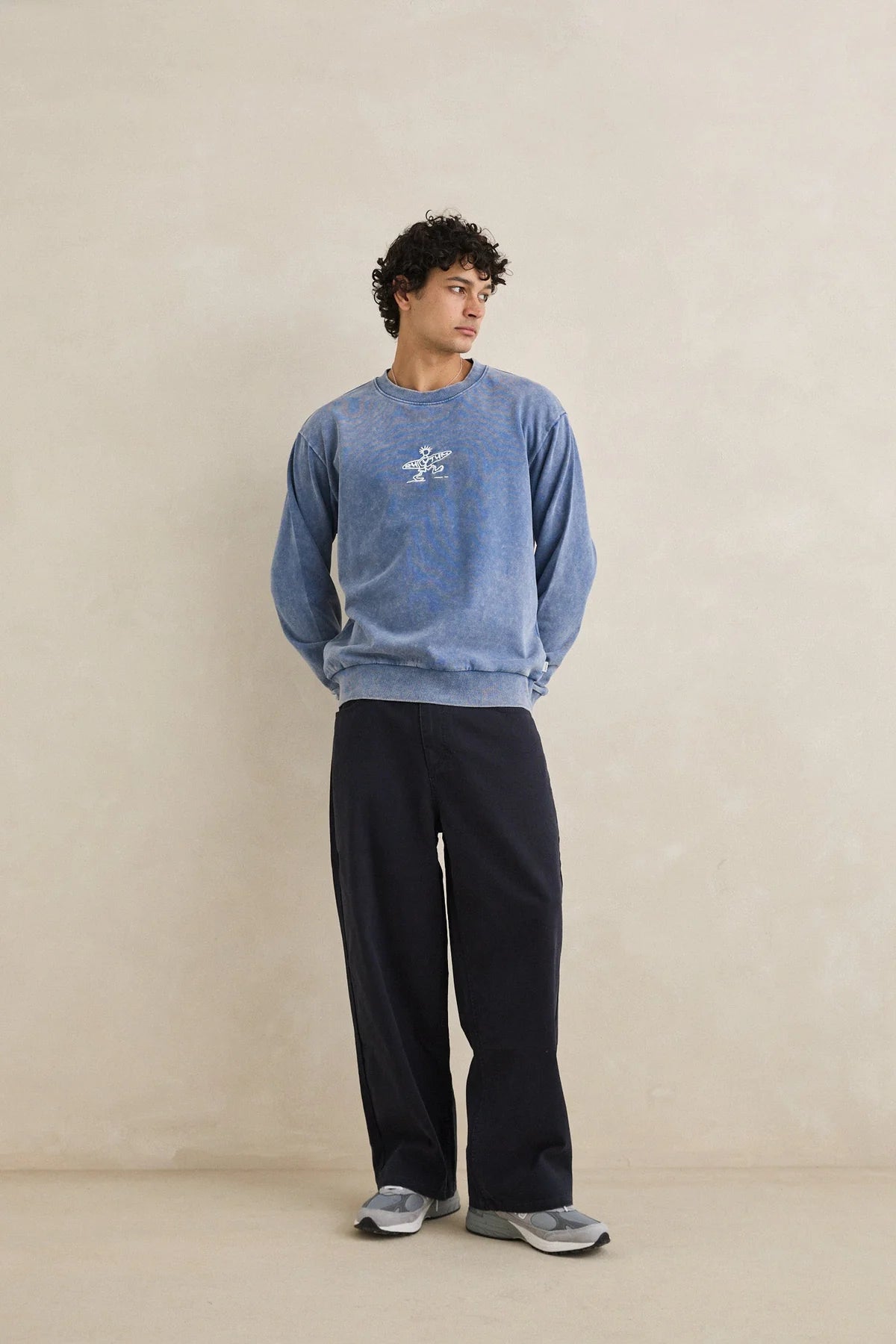 Rhythm Men's Drifter Salt Wash Crew Fleece - Indigo