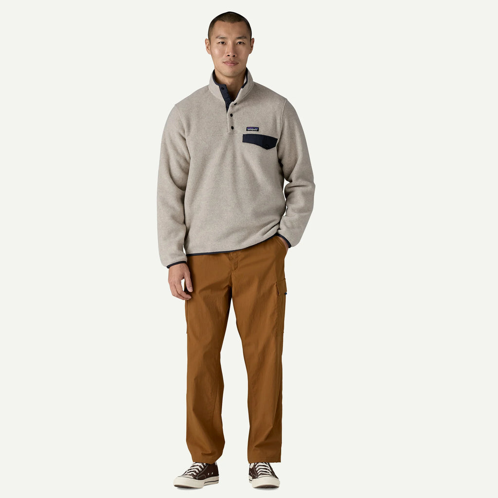 Patagonia Men's Lightweight Synchilla Snap-T Fleece Pullover - Kaleido: Black