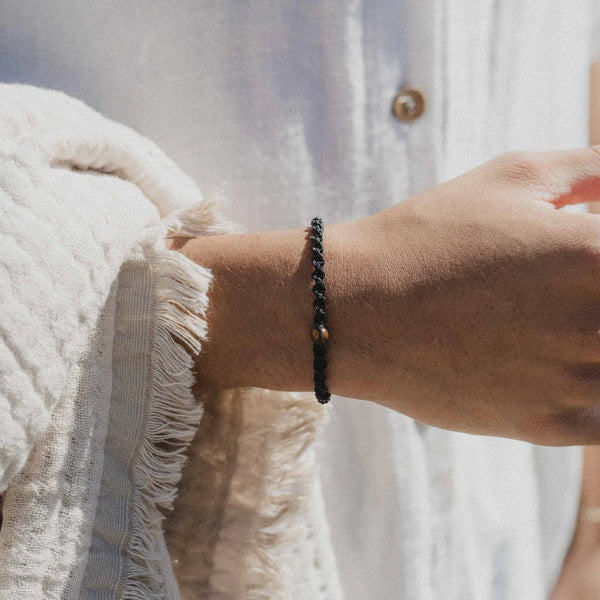 Pineapple island Memutar Cord & Gemstone Bracelet