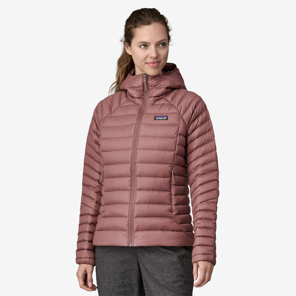 Patagonia Coat Patagonia Women's Down Sweater™ Hoody - Dulse Mauve