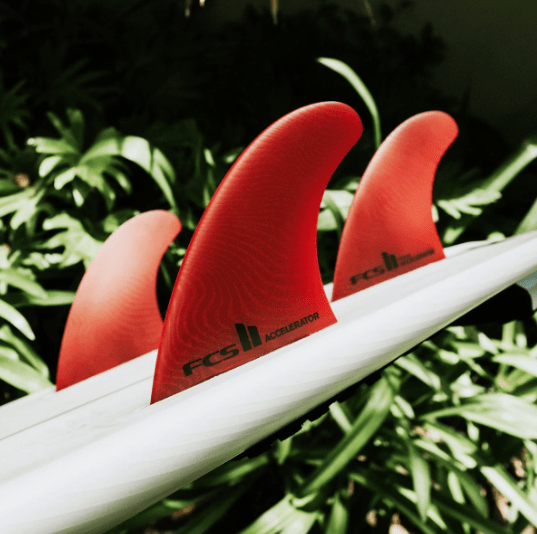 FCS Fins FCS II Accelerator Neo Glass Large Tri Fin - Red