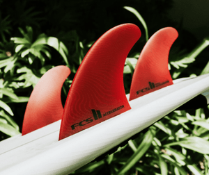 FCS Fins FCS II Accelerator Neo Glass Medium Tri Fins - Red