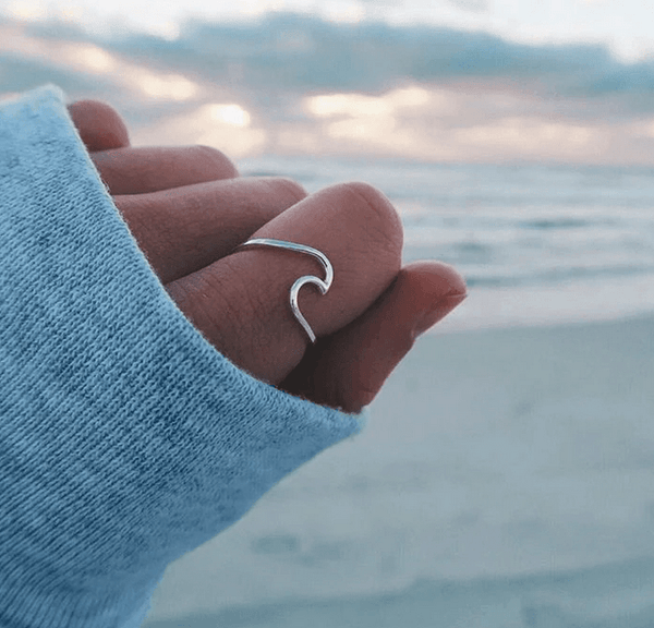 Puravida jewellery 6 Pura Vida Wave Ring - Silver